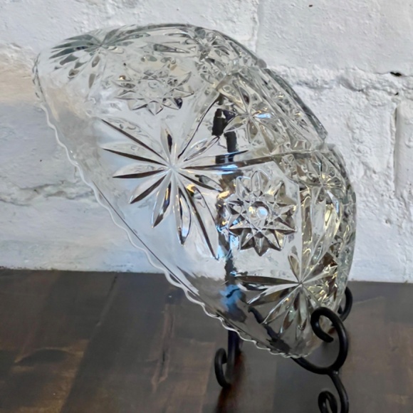 Vintage Anchor Hocking EAPC or Star of David 11" Serving Bowl Fruit Bowl - Picture 5 of 5